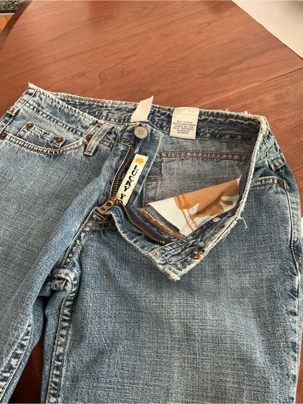 Lucky Brand Jeans - Picture 7 of 9